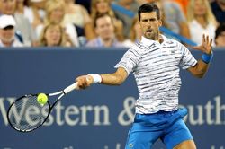 Djokovic thua ngược tại bán kết Cincinnati