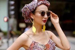 Hoa hậu Ngọc Diễm gợi ý mặc đẹp xuống phố