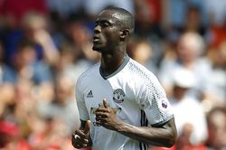 MU níu kéo 'ông kễnh' Bailly, Real mua Eriksen