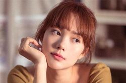 Minh Hằng khoe vẻ đẹp mong manh, trong veo trong loạt ảnh mới, khó ai tin đã bước qua tuổi 30