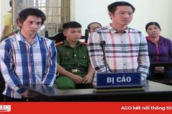 'Giúp' bạn mua bán ma túy, cùng lãnh án