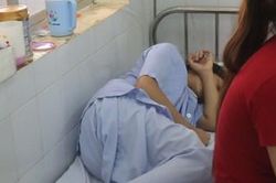 Sản phụ sinh non bị tài xế bỏ rơi bên đường: Cán bộ trạm y tế và vợ tài xế lên tiếng