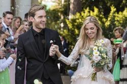 Vlogger PewDiePie đăng ảnh đám cưới, fan nói 'thật bất ngờ'