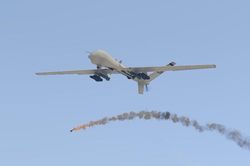 Vũ khí bí ẩn của Houthi vừa 'làm gỏi' máy bay UAV Mỹ