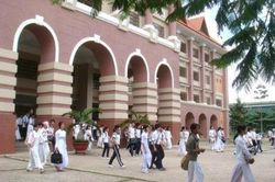 Phát hiện nhiều sai phạm tại trường đông học sinh nhất Đồng Nai