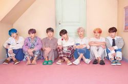 Big Hit Entertainment công bố dự án phim truyền hình về 7 chàng trai BTS
