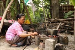 Về An Giang thưởng thức bánh Kà Tum