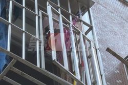 Cặp vợ chồng cùng chết trong nhà tắm chỉ vì hành động sai lầm này