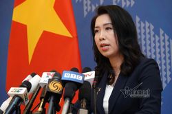 Yêu cầu Trung Quốc rút tàu, không có hành vi đe dọa hòa bình Biển Đông