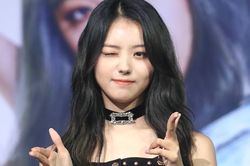 Nhiều lần lận đận, Nayoung (I.O.I) đã tìm được 'bến đỗ' khi về chung một nhà với Hyomin (T-ara)