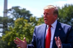Ông Trump tuyên bố là 'người được chọn' để đấu với Trung Quốc