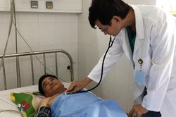Cứu sống người đàn ông Singapore bị nhồi máu cơ tim cấp