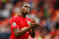 Sút hỏng phạt đền, Pogba vẫn được HLV MU tin tưởng