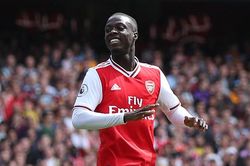 Liverpool vs Arsenal: HLV Unai Emery quyết dùng Nicolas Pepe để hạ Liverpool