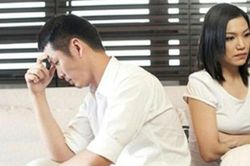 Khi vợ mở lòng với người ngoài