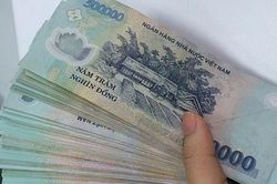 Tiêu hết tiền của chồng gửi về, người vợ ở Nghệ An hoang báo bị đánh thuốc mê và cướp
