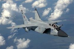 Soi buồng lái tiêm kích đánh chặn nhanh nhất hành tinh MiG-31