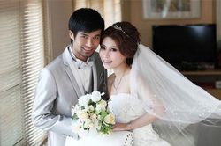 Người tôi tin tưởng nhất đang trên giường với chồng tôi và chuyện thật phía sau còn cay đắng hơn