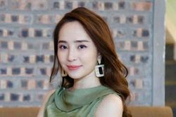 Nhiều cặp sao đình đám chia tay, Quỳnh Nga 'Về nhà đi con': 'Thức tỉnh đi, tiểu thuyết chỉ là hư cấu'