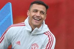 MU tốn bao nhiêu cho 5 bàn thắng của Alexis Sanchez?
