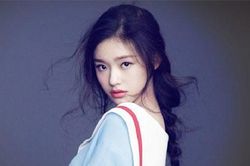 'Mỹ nhân ngư' Lâm Duẫn tiết lộ bị 'đàn chị' trong nghề bỏ tiền mua bài bôi nhọ
