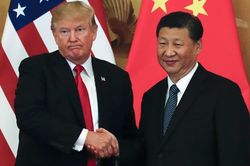 Căng thẳng thương mại leo thang, Tổng thống Trump gọi Chủ tịch Tập Cận Bình là 'kẻ thù'