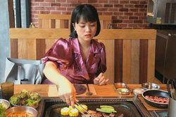 Cuối tuần, rủ bạn thân 'quét sạch' 4 nhà hàng buffet nướng ở TP.HCM