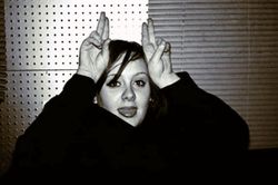 'Someone Like You' của Adele: Ca khúc của mối tình tan vỡ