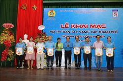 Khai mạc Hội thi Bàn tay vàng ngành điện công nghiệp
