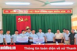 Cục Hải quan Thanh Hóa trao quà hỗ trợ xây dựng 1 nhà tình nghĩa