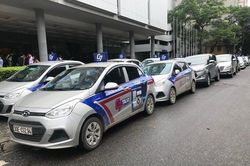 'Mặc đồng phục' cho taxi truyền thống: Thêm việc, thêm chi phí?