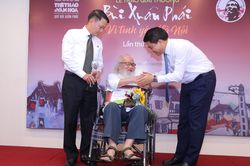 Trao Giải thưởng Bùi Xuân Phái cho những việc làm vì tình yêu Hà Nội