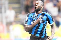 Inter Milan 4-0 Lecce: Lukaku ghi bàn ngay trận ra mắt, fan tiếc cho MU, chê Rashford