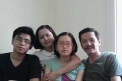 NSND Trung Anh 'khoe' ảnh gia đình hạnh phúc