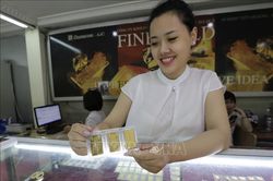 Vàng trong nước chững giá trong phiên giao dịch sáng 27/8