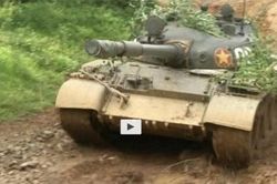 Ảnh cực hiếm xe tăng T-62 Việt Nam dũng mãnh đột kích