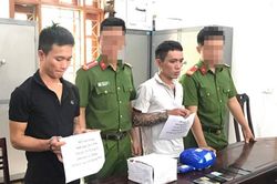 Bắt cả gia đình buôn ma túy