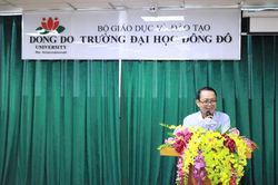 Cử nhân, thạc sĩ đại học Đông Đô bị 'treo' bằng vì chờ bổ nhiệm hiệu trưởng mới