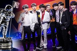 Vì sao BTS thắng giải MTV VMA, Fan lại phản ứng dữ dội?