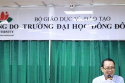 Ai ngồi 'ghế nóng' trường Đại học Đông Đô giữa 'tâm bão' bê bối đào tạo văn bằng 2?
