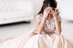 Chồng sắp cưới ép tôi phải nghe lời anh
