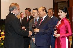 Thủ tướng: Người dân Việt Nam cháy bỏng khát vọng 'hòa bình và thịnh vượng'