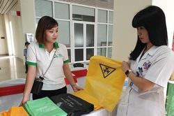 Bệnh viện K: Sẽ thay 1 tấn túi nilon mỗi tháng bằng túi sinh học