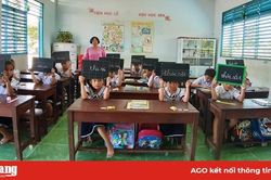Thăm lớp học xứ cồn những ngày đầu năm học