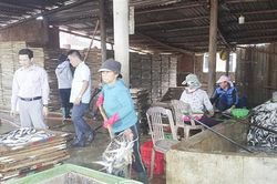 Cần đầu tư tốt hơn khoa học và công nghệ cấp huyện