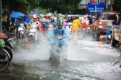 Thời tiết đêm 30 ngày 31.8: Bắc Bộ và Bắc Trung Bộ mưa lớn diện rộng, cảnh báo lũ quét, sạt lở đất