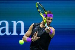 Nadal được đối thủ 'biếu không' vé vòng 3 US Open