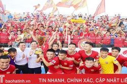 Thắng Tây Ninh, Hồng Lĩnh Hà Tĩnh chính thức lên chơi V.League