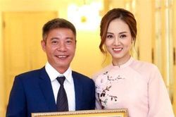 Công Lý chính thức được phong tặng danh hiệu NSND, bạn gái tự hào chia sẻ: 'Chưa bao giờ tôi thấy anh lo lắng, mừng vui đến thế