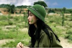 Ngất ngây trước nhan sắc tựa 'thần tiên tỉ tỉ' của bạn gái 'gà son' thầy Park